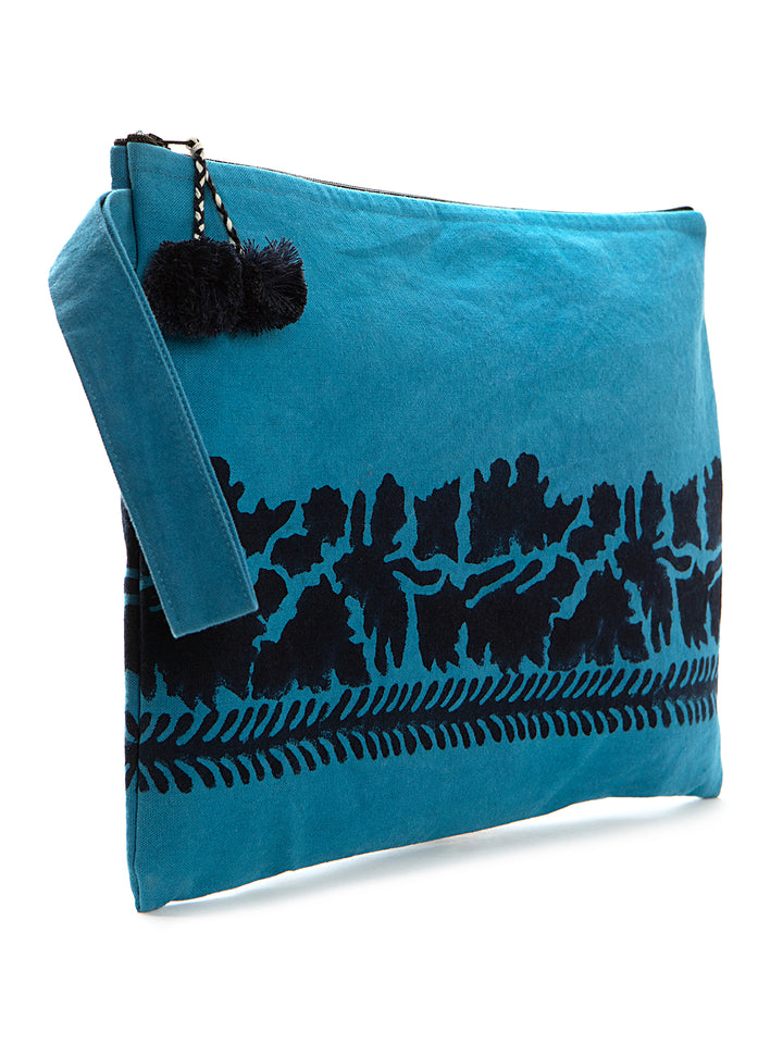 Skyrian Wristlet Blue